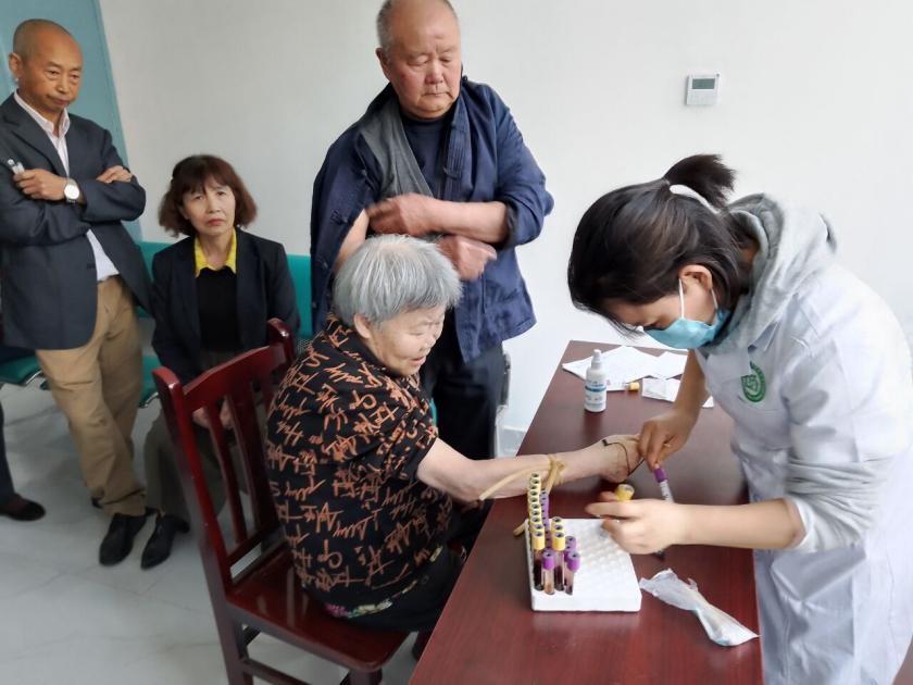 界碑村委会招聘启事，最新职位与背景分析